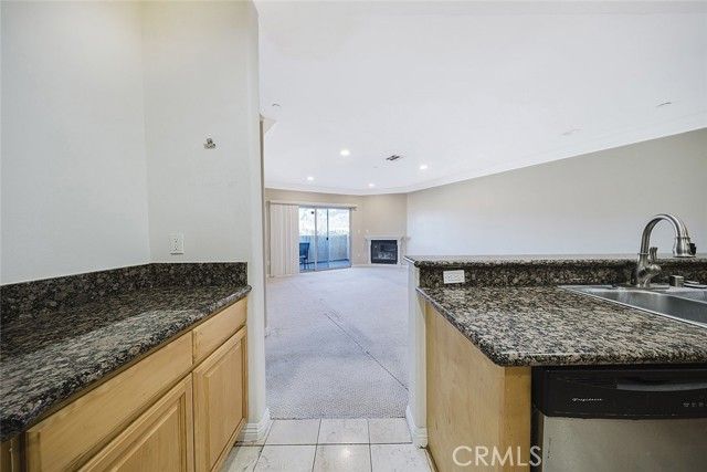 1515 Grismer Avenue 302, Burbank, CA 91504