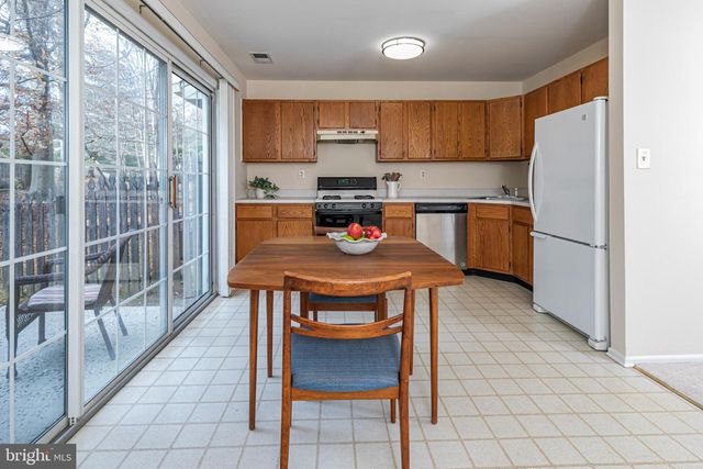 2002 SANDLEWOOD CT, Monmouth Junction, NJ 08852