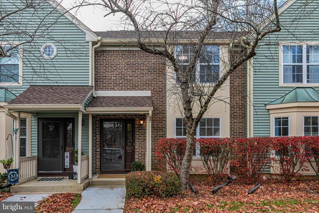 2002 SANDLEWOOD CT, Monmouth Junction, NJ 08852