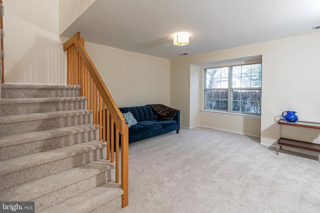 2002 SANDLEWOOD CT, Monmouth Junction, NJ 08852