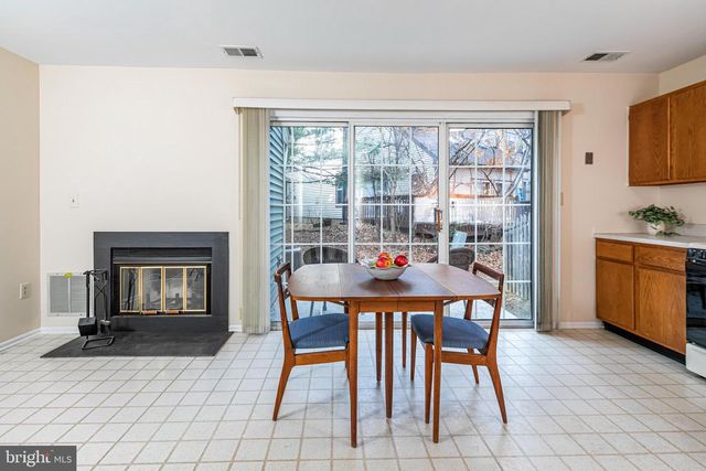 2002 SANDLEWOOD CT, Monmouth Junction, NJ 08852