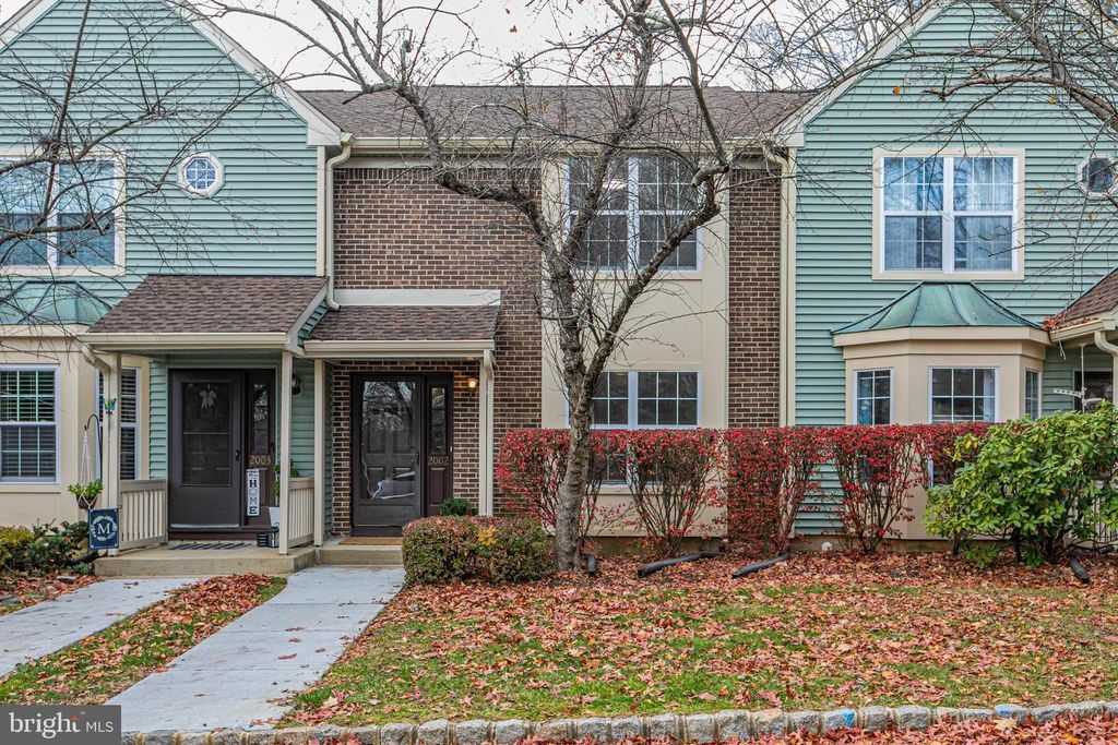 2002 SANDLEWOOD CT, Monmouth Junction, NJ 08852