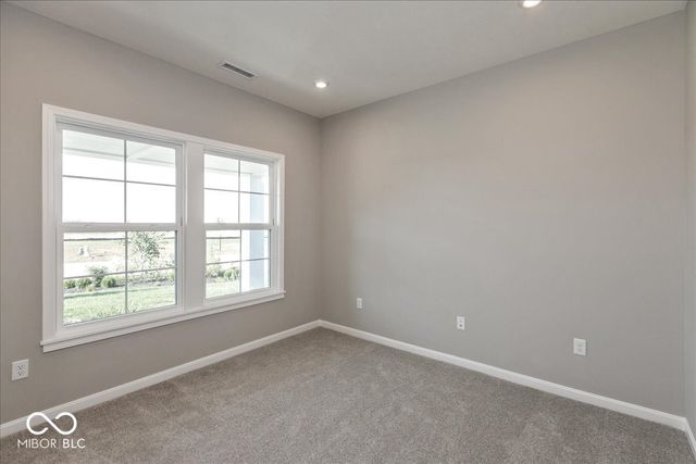 792 Oakleaf Drive, Greenfield, IN 46140