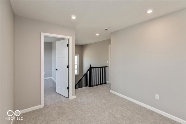 792 Oakleaf Drive, Greenfield, IN 46140