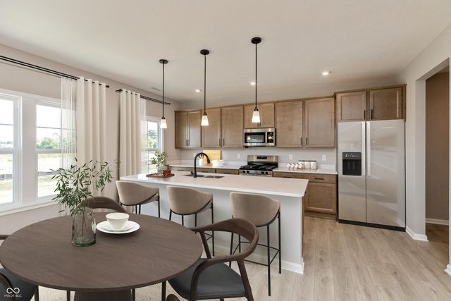 792 Oakleaf Drive, Greenfield, IN 46140