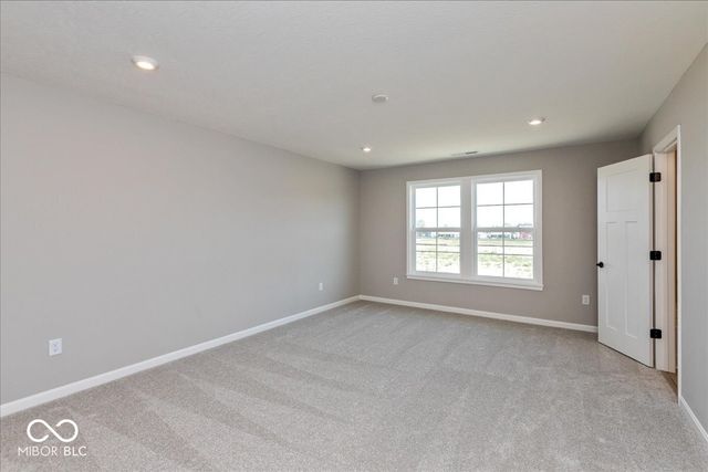 792 Oakleaf Drive, Greenfield, IN 46140