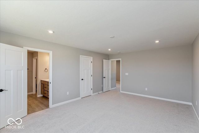 792 Oakleaf Drive, Greenfield, IN 46140