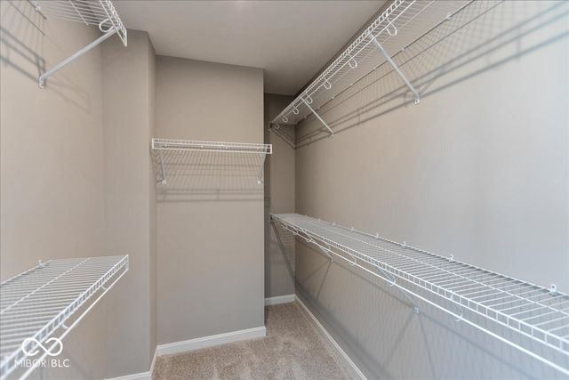 792 Oakleaf Drive, Greenfield, IN 46140