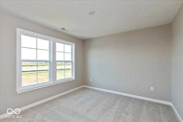 792 Oakleaf Drive, Greenfield, IN 46140