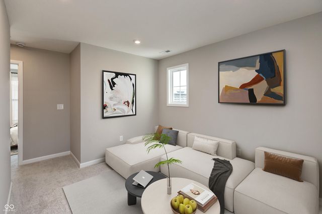 792 Oakleaf Drive, Greenfield, IN 46140