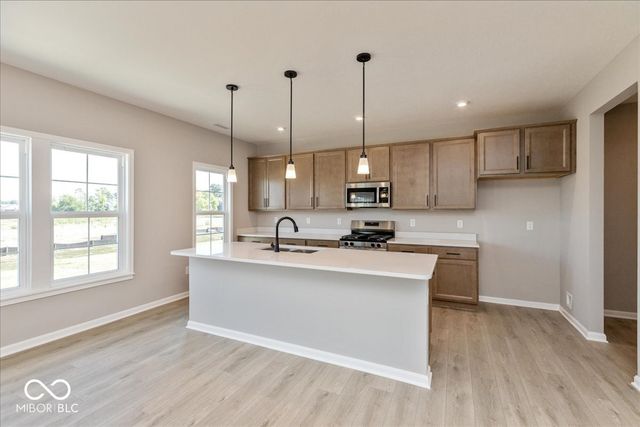 792 Oakleaf Drive, Greenfield, IN 46140