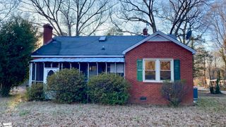 5497 Old Buncombe Road, Greenville, SC 29609