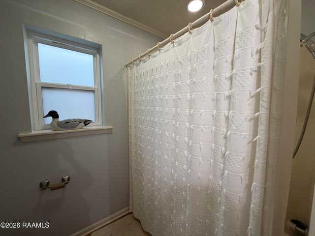 1103 E Bayou Parkway, Lafayette, LA 70508