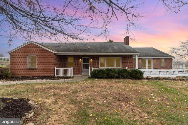 6112 LINGLESTOWN RD, Harrisburg, PA 17112