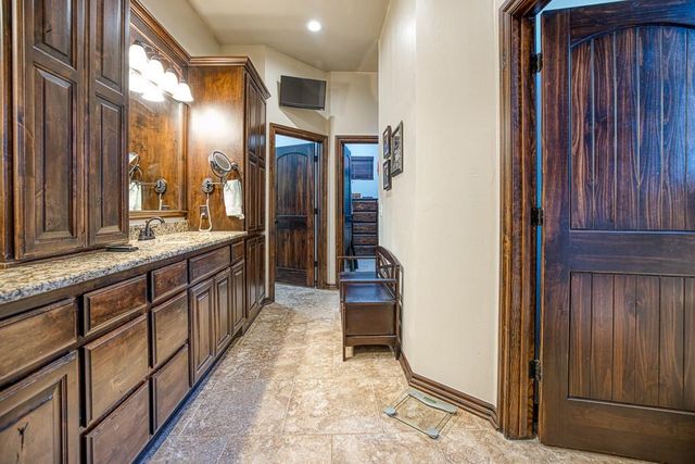 1905 Massey Avenue, Kingfisher, OK 73750