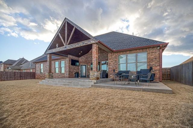 1905 Massey Avenue, Kingfisher, OK 73750