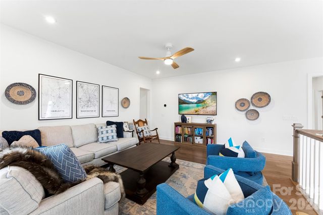 233 Lanyard Lane, Belmont, NC 28012