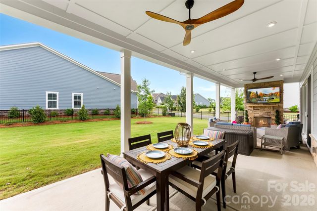 233 Lanyard Lane, Belmont, NC 28012