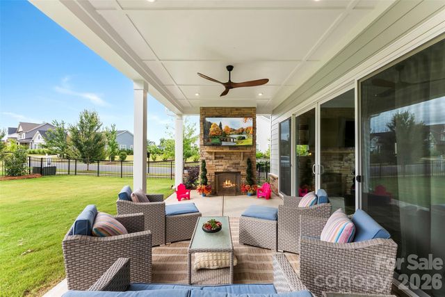 233 Lanyard Lane, Belmont, NC 28012