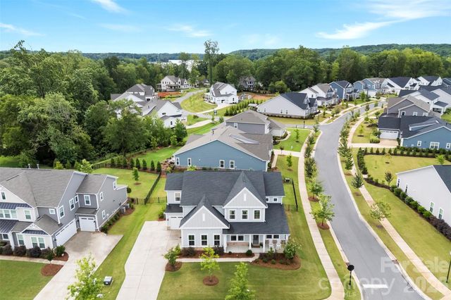 233 Lanyard Lane, Belmont, NC 28012