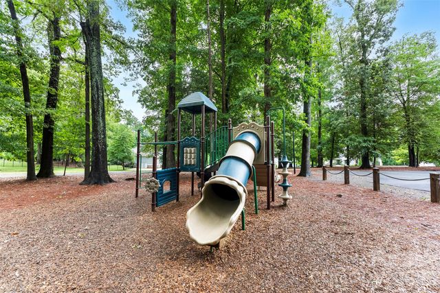 233 Lanyard Lane, Belmont, NC 28012