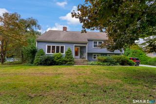 30 High Ridge Drive, Waterford, CT 06385