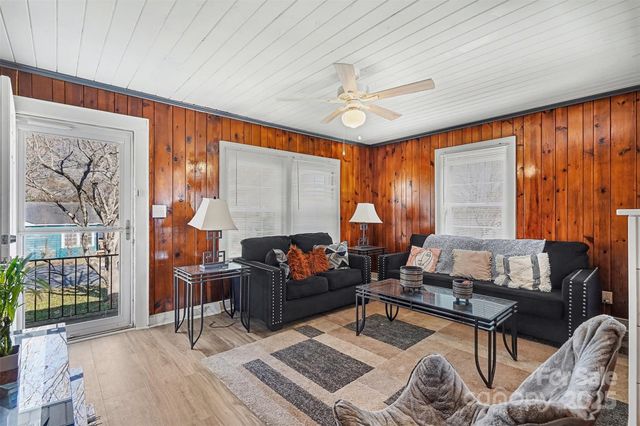 419 W Circle Drive W, Shelby, NC 28150