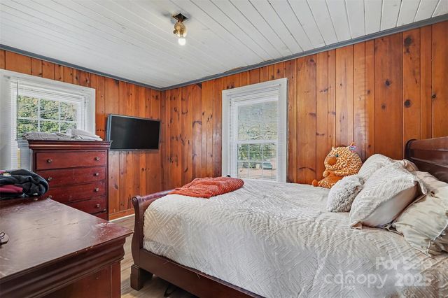 419 W Circle Drive W, Shelby, NC 28150