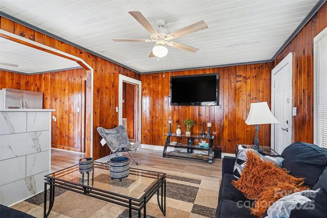 419 W Circle Drive W, Shelby, NC 28150