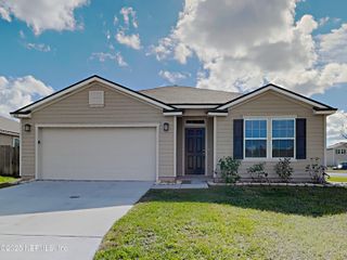 2209 PEBBLE POINT Drive, Green Cove Springs, FL 32043