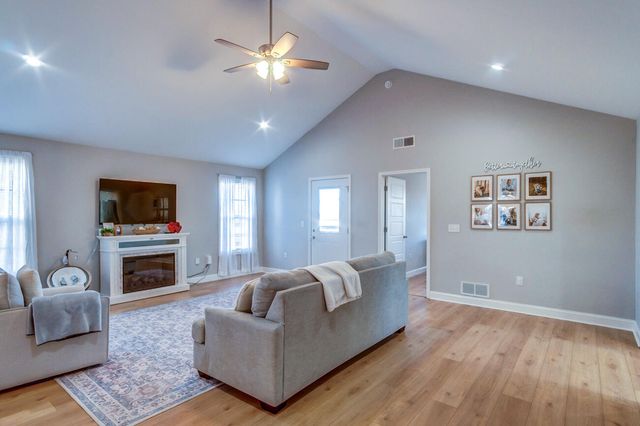 312 Memory Lane, Richmond, KY 40475