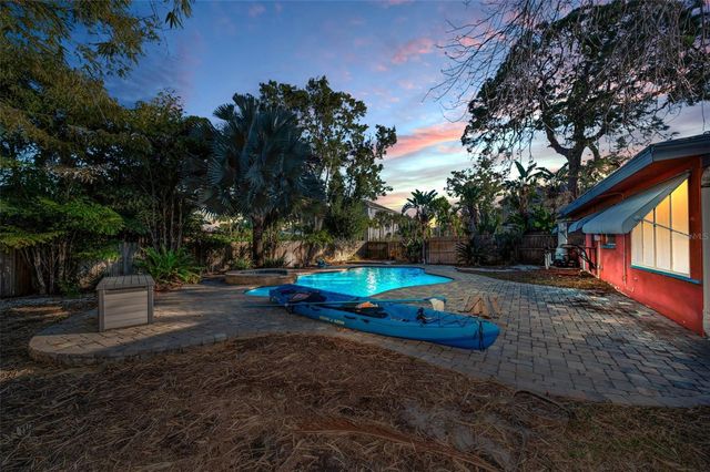 406 ORCHID LANE, Palm Harbor, FL 34683