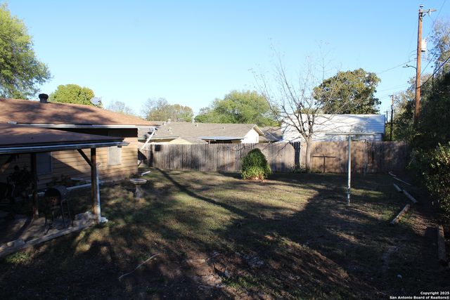 5906 Gabor, San Antonio, TX 78240