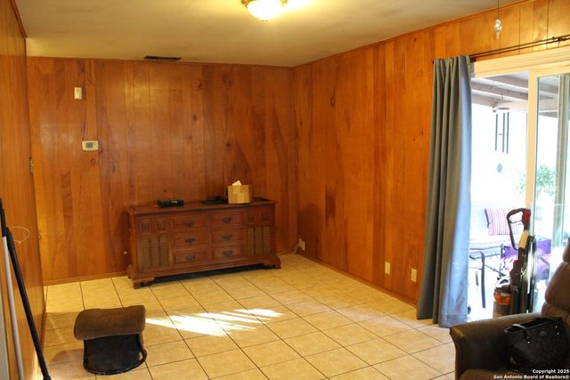 5906 Gabor, San Antonio, TX 78240