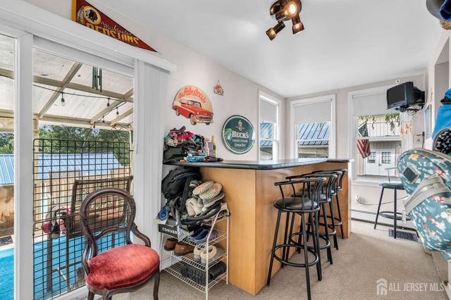 732 State Route 57, Greenwich, NJ 08886