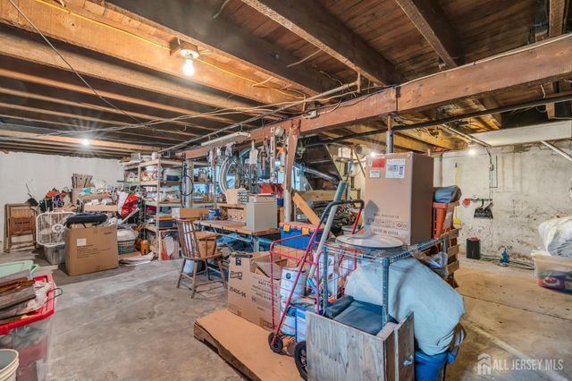 732 State Route 57, Greenwich, NJ 08886