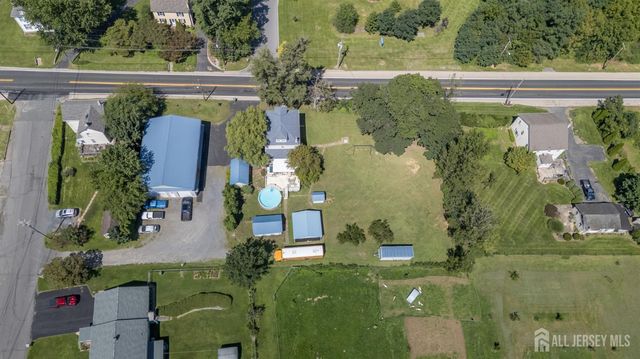 732 State Route 57, Greenwich, NJ 08886