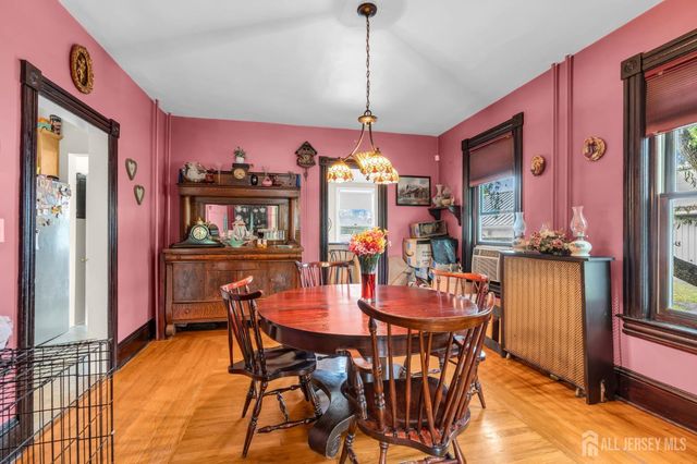 732 State Route 57, Greenwich, NJ 08886