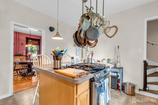 732 State Route 57, Greenwich, NJ 08886