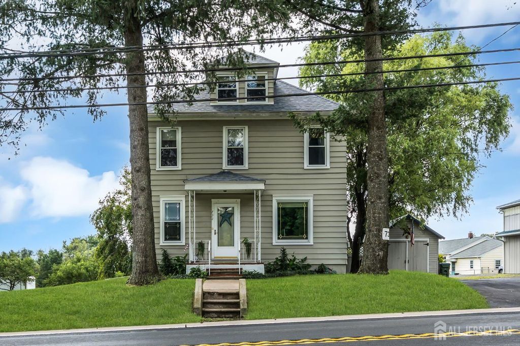 732 State Route 57, Greenwich, NJ 08886