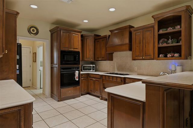 3008 Viewmont Court, Edmond, OK 73003