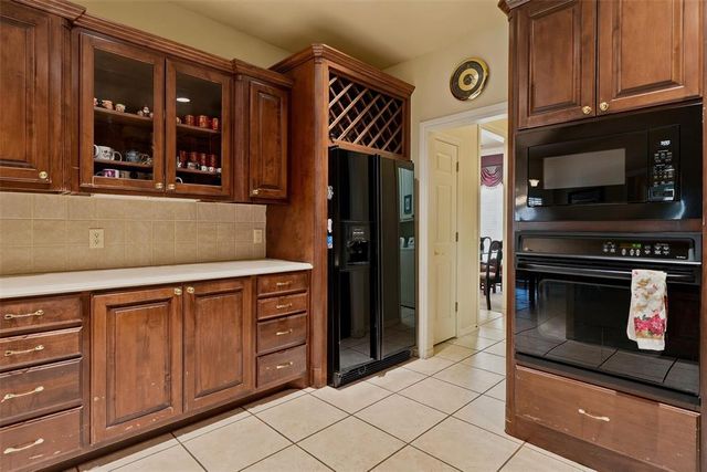 3008 Viewmont Court, Edmond, OK 73003