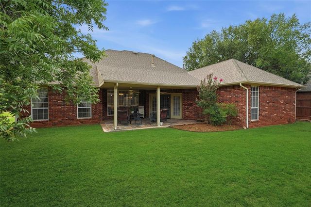 3008 Viewmont Court, Edmond, OK 73003