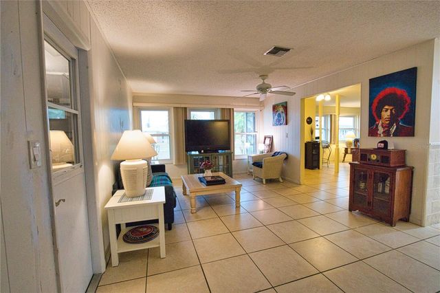27 ANNAPOLIS LANE, Rotonda West, FL 33947