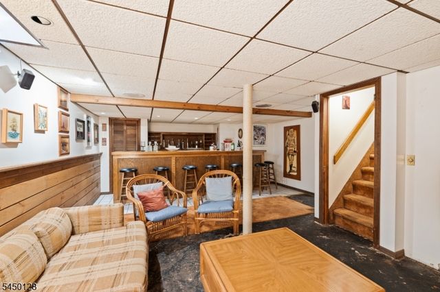 4 Summit Ave, Fair Lawn Boro, NJ 07410