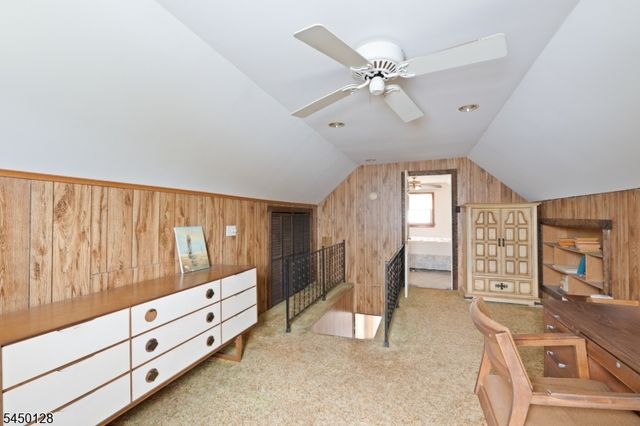 4 Summit Ave, Fair Lawn Boro, NJ 07410