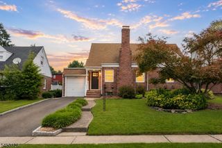 4 Summit Ave, Fair Lawn Boro, NJ 07410