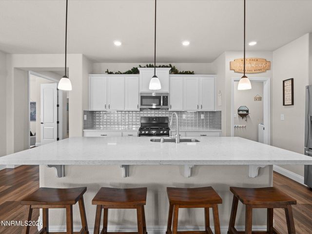 530 Coulee Mdw Drive, Spanish Springs, NV 89441