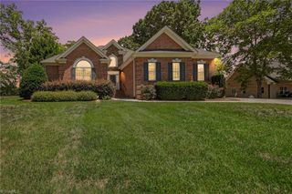 5337 Mckinney Court, Walkertown, NC 27051