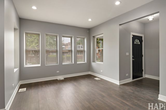7837 S Laflin Street, Chicago, IL 60620